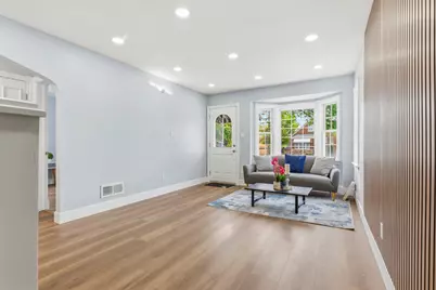 3221 N Opal Avenue, Chicago, IL 60634 - Photo 3