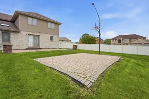 18110 S Sligo Way, Country Club Hills, IL 60478 - Photo 19