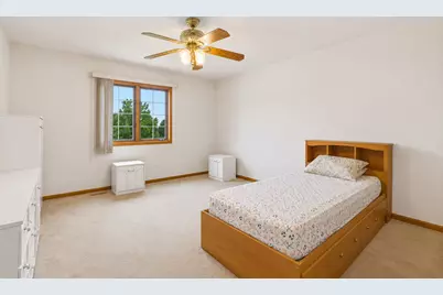 18110 S Sligo Way, Country Club Hills, IL 60478 - Photo 15