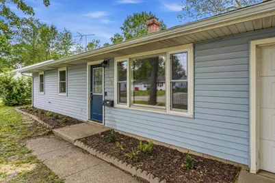 1429 Holly Hill Drive, Champaign, IL 61821 - Photo 3