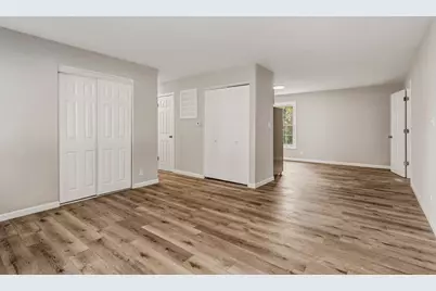 1429 Holly Hill Drive, Champaign, IL 61821 - Photo 5