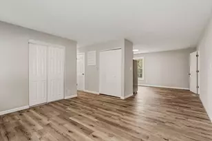 1429 Holly Hill Dr, Champaign, IL 61821 - Photo 5