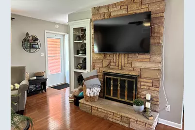 1007 W Bridge Street, Streator, IL 61364 - Photo 11