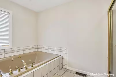 35166 N Lake Shore Road, Ingleside, IL 60041 - Photo 21