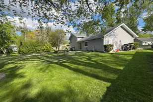 1812 Downey Ct, Hanover Park, IL 60133 - Photo 11