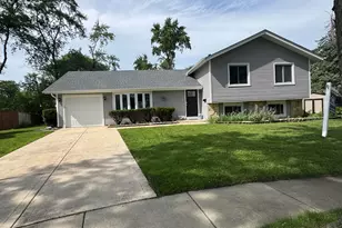 1812 Downey Ct, Hanover Park, IL 60133 - Photo 3