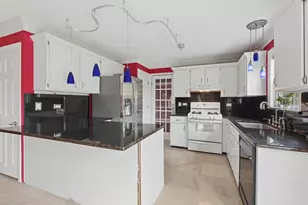 1019 Bothwell Ct, Bolingbrook, IL 60440 - Photo 9