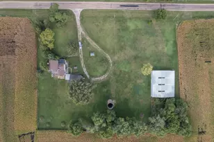 2012 N 45th Rd, Leland, IL 60531 - Photo 23