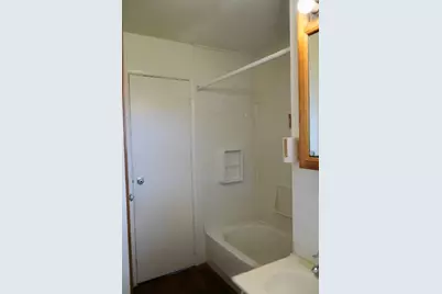 256 W Fleming Street, Watseka, IL 60970 - Photo 9