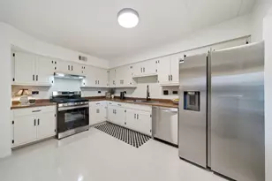 15809 S 76th Ave, Orland Park, IL 60462 - Photo 13
