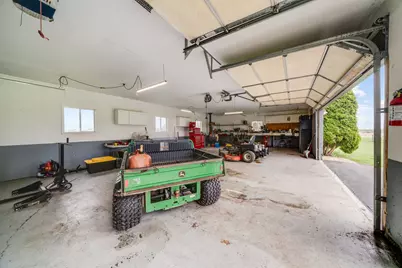 8162 S Perryville Road, Cherry Valley, IL 61016 - Photo 27