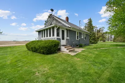 8162 S Perryville Road, Cherry Valley, IL 61016 - Photo 7