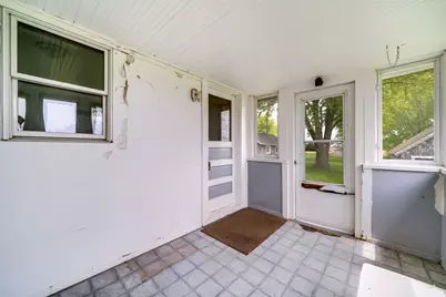8162 S Perryville Road, Cherry Valley, IL 61016 - Photo 25