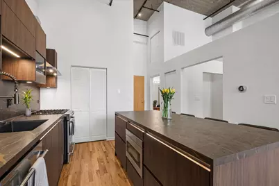 758 N Larrabee Street #519, Chicago, IL 60654 - Photo 7
