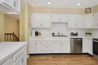 300 Raleigh Court, Normal, IL 61761 - Photo 55