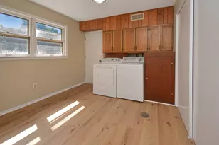 300 Raleigh Ct, Normal, IL 61761 - Photo 45