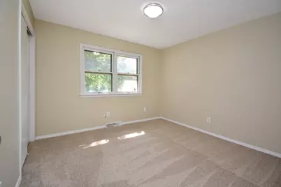 300 Raleigh Court, Normal, IL 61761 - Photo 41