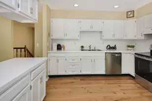 300 Raleigh Ct, Normal, IL 61761 - Photo 11