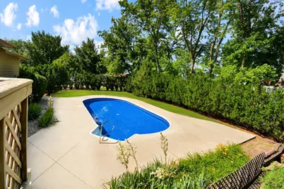 300 Raleigh Court, Normal, IL 61761 - Photo 3