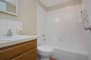 300 Raleigh Ct, Normal, IL 61761 - Photo 43