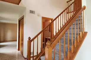 646 Meadow Ln, Winthrop Harbor, IL 60096 - Photo 13