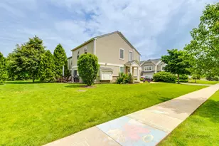 347 Devoe Dr, Oswego, IL 60543 - Photo 31