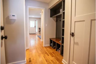 110 N Myrtle Avenue, Elmhurst, IL 60126 - Photo 9