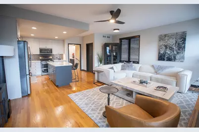 110 N Myrtle Avenue, Elmhurst, IL 60126 - Photo 17