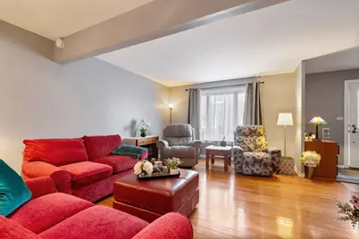 7511 N Bell Avenue #B, Chicago, IL 60645 - Photo 7