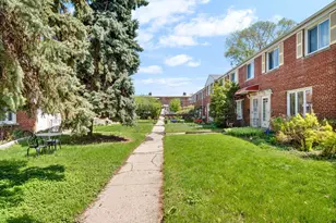 7511 N Bell Ave, Chicago, IL 60645 - Photo 15