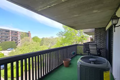 917 Vose Drive #411, Gurnee, IL 60031 - Photo 15