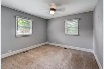 5516 S Bruner Street, Hinsdale, IL 60521 - Photo 13