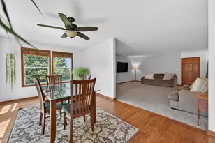 4N598 Campton Crossings Dr, Saint Charles, IL 60175 - Photo 17
