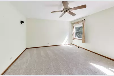 4122 Crimson Drive, Hoffman Estates, IL 60192 - Photo 17