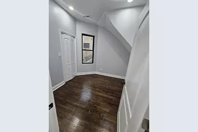 3251 W Evergreen Avenue, Chicago, IL 60651 - Photo 17