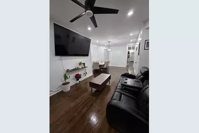 3251 W Evergreen Avenue, Chicago, IL 60651 - Photo 3