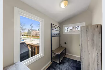 202 S Pick Avenue, Elmhurst, IL 60126 - Photo 11