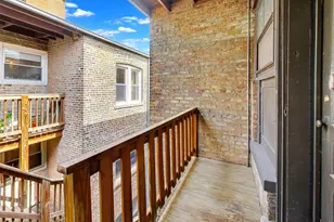 536 W Cornelia Ave, Chicago, IL 60657 - Photo 19