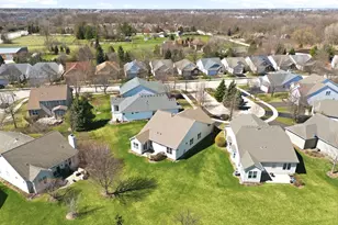 1967 Holloway Ct, Aurora, IL 60502 - Photo 33