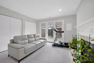 1451 W Harrison St, Chicago, IL 60607 - Photo 3