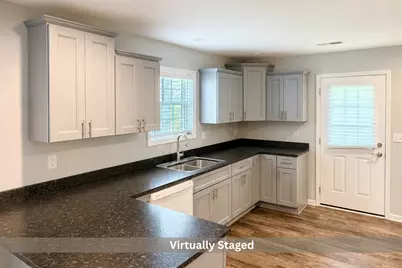 1503 Eadens Place, Dixon, IL 61021 - Photo 5