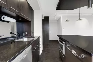 3950 N Lake Shore Dr, Chicago, IL 60613 - Photo 9