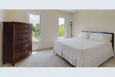 924 Naples Lane, Woodridge, IL 60517 - Photo 9