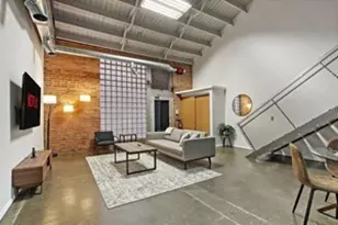 940 Pitner Ave, Evanston, IL 60202 - Photo 5