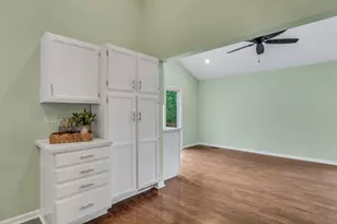 6292 Eagle Ridge Dr, Gurnee, IL 60031 - Photo 13