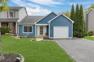 6292 Eagle Ridge Dr, Gurnee, IL 60031 - Photo 1
