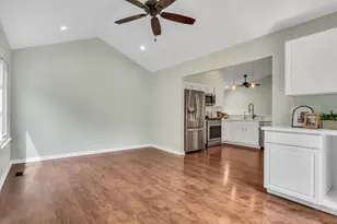 6292 Eagle Ridge Dr, Gurnee, IL 60031 - Photo 11