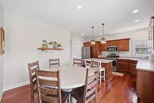 2337 Dustin Dr, Sycamore, IL 60178 - Photo 15