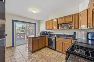 3221 Scoville Ave, Berwyn, IL 60402 - Photo 5