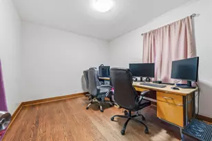 3221 Scoville Ave, Berwyn, IL 60402 - Photo 11